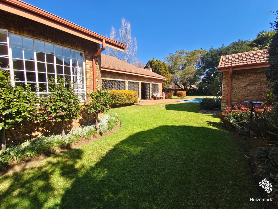 4 Bedroom Property for Sale in Vaalpark Free State